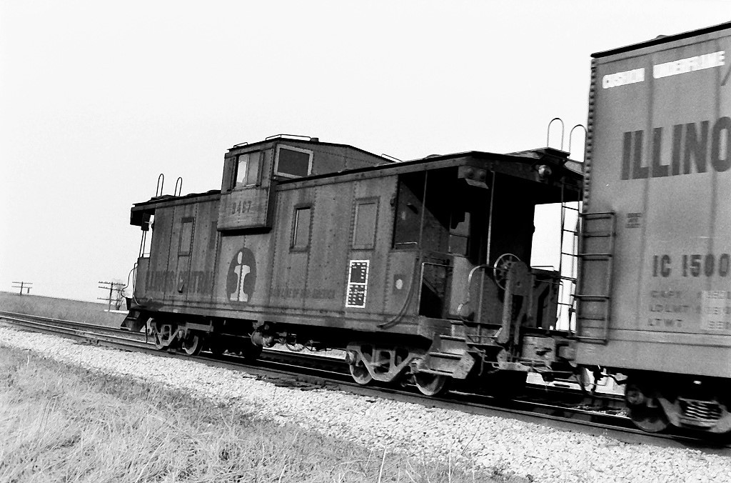 caboose IC 9467